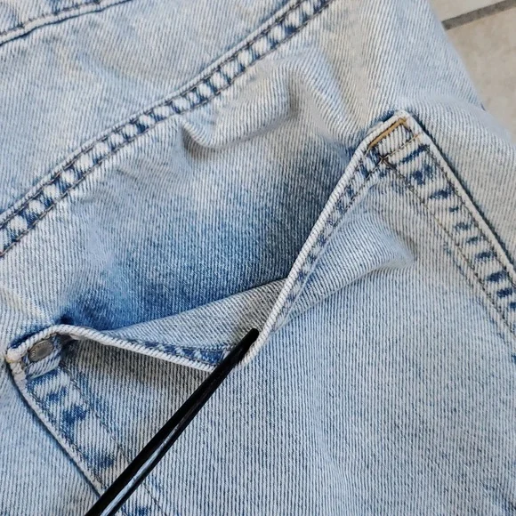 H&M Blue Denim Jeans Skirt Buttons sz 8 - Picture 7 of 9